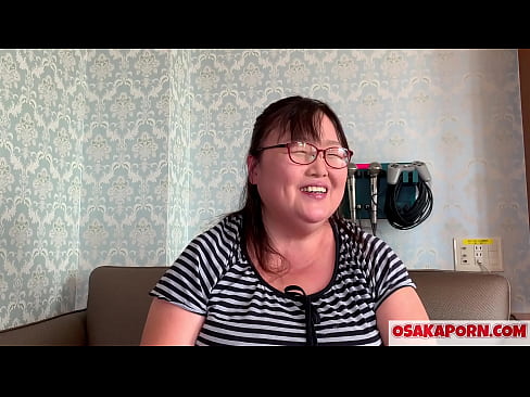 ❤️ Fat Japanese mom a 'sealltainn a h-mòr tits agus a' còrdadh ri feise dèideag. Tha màthair Àisianach 51-bliadhna a’ bruidhinn mun eòlas gnèitheasach aice. Yukiko 1 OSAKAPORN milf reamhar Pornografach  leinn