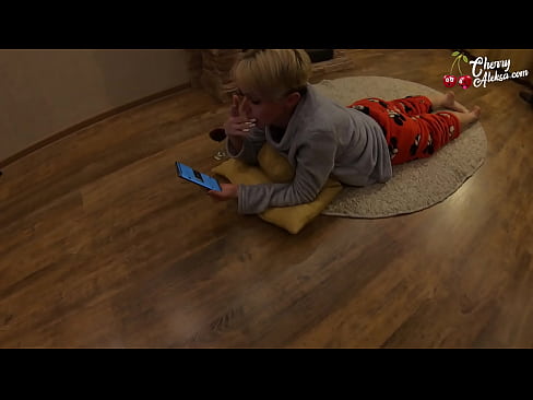 ❤️ Crazy Blonde Sucking Huge Dick Sucking agus Breabadh air - Anal Sex Pornografach  leinn